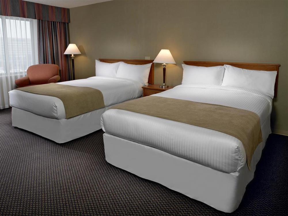 Coast Edmonton Plaza Hotel By Apa Ruang foto