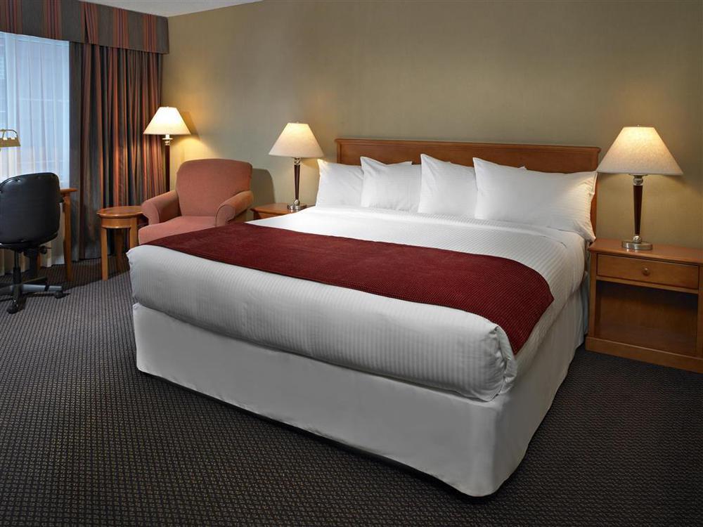 Coast Edmonton Plaza Hotel By Apa Ruang foto